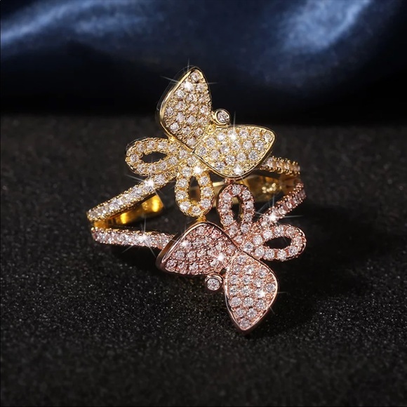 ๐HP๐Ring ๐ Rose Gold Two-Toned Butterfly - Picture 4 of 8